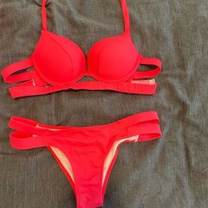 Victoria Secret 2pc push up Swimsuit - small top  and Small bottoms - “the Itsy”